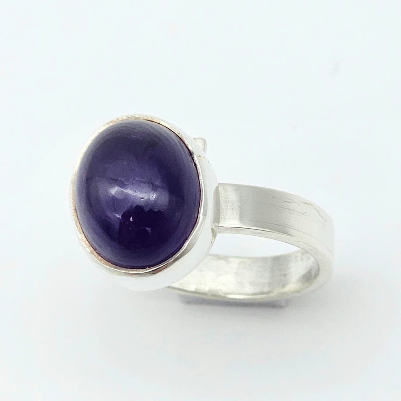 Anillo ajustable con Amatista