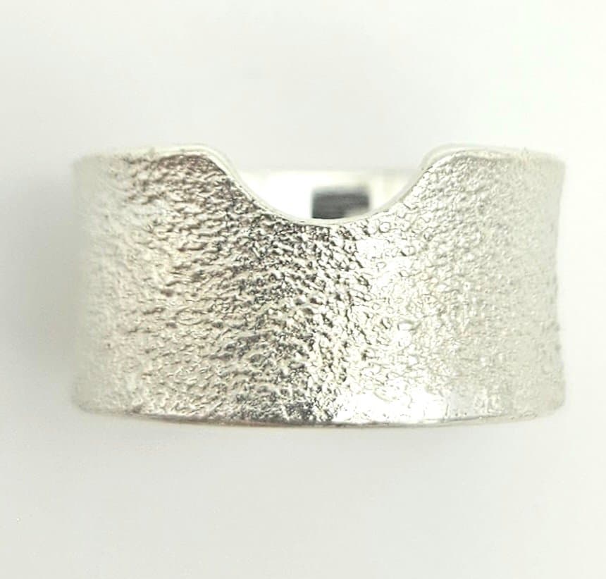 Anillo Magma