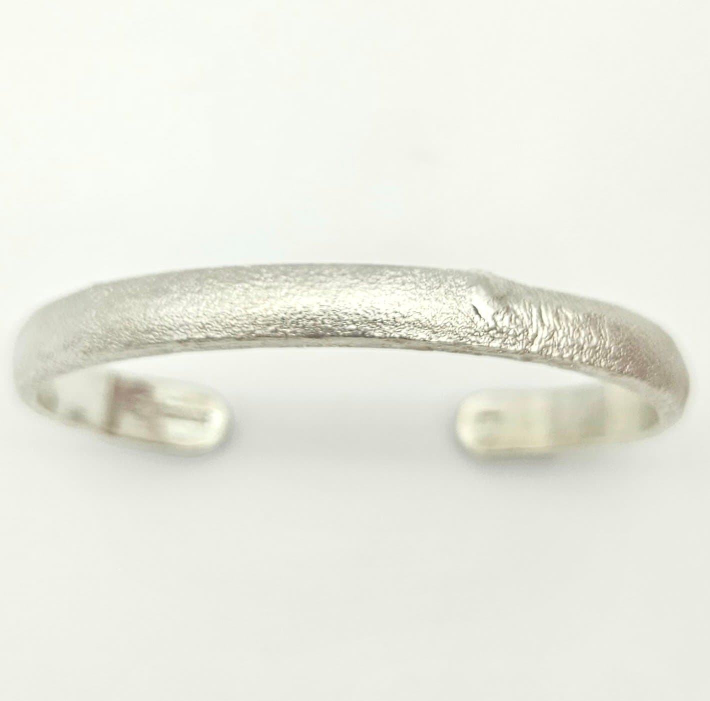 Brazalete abierto Magma bombé